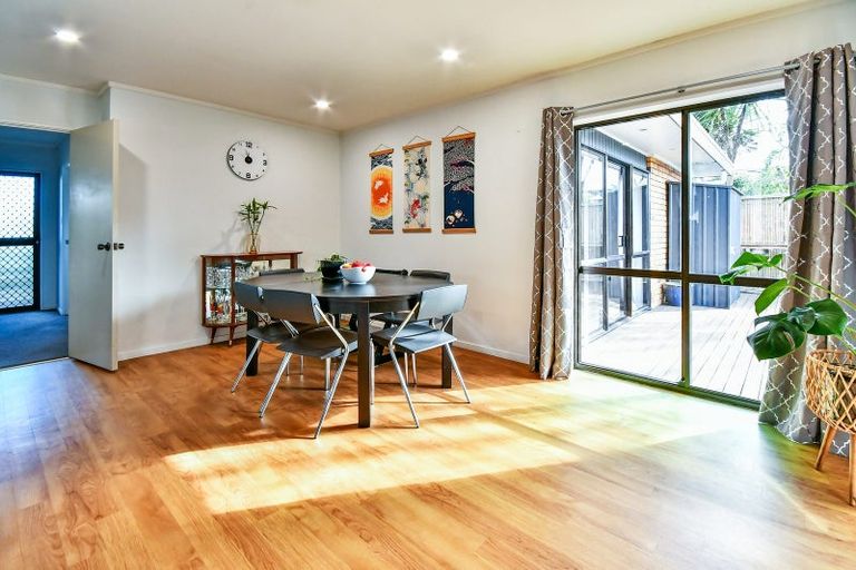 Photo of property in 26 Lorelei Place, Opaheke, Papakura, 2113