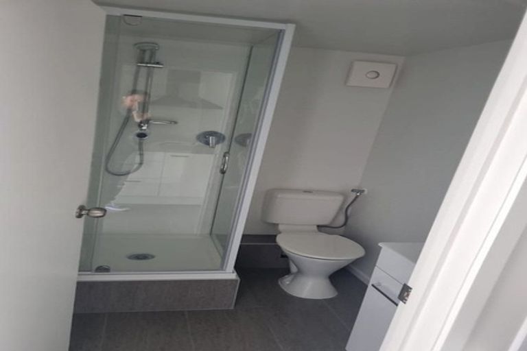 Photo of property in 49a Helena Street, Massey, Auckland, 0614