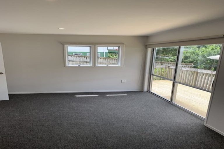 Photo of property in 20 Beeche Place, Birkdale, Auckland, 0626