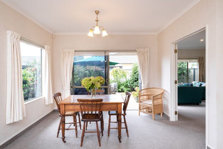 Photo of property in 67 Kensington Drive, Taradale, Napier, 4112