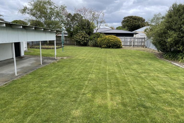 Photo of property in 23 Edwards Place, Terrace End, Palmerston North, 4410