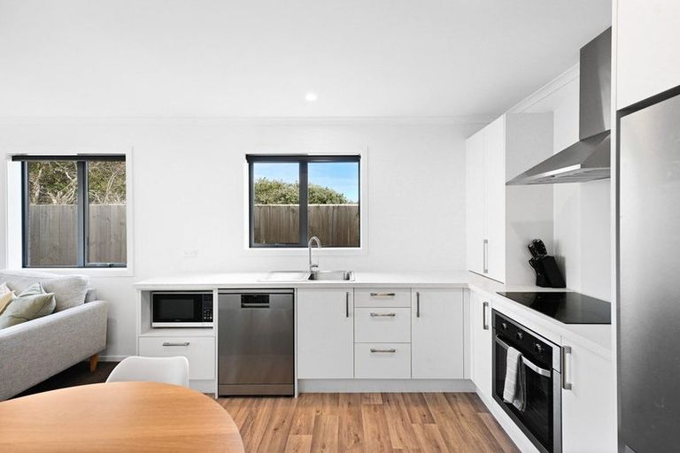 Photo of property in 2/72 Marshall Street, Fairfield, Hamilton, 3214