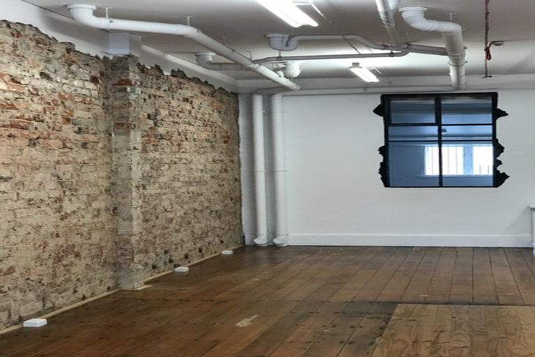 Photo of property in 1/143 Great South Road, Papakura, 2110