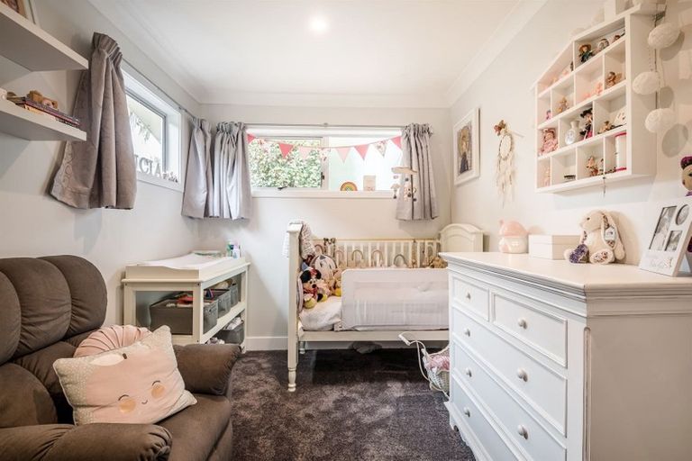 Photo of property in 19 Castleton Street, Birkdale, Auckland, 0626