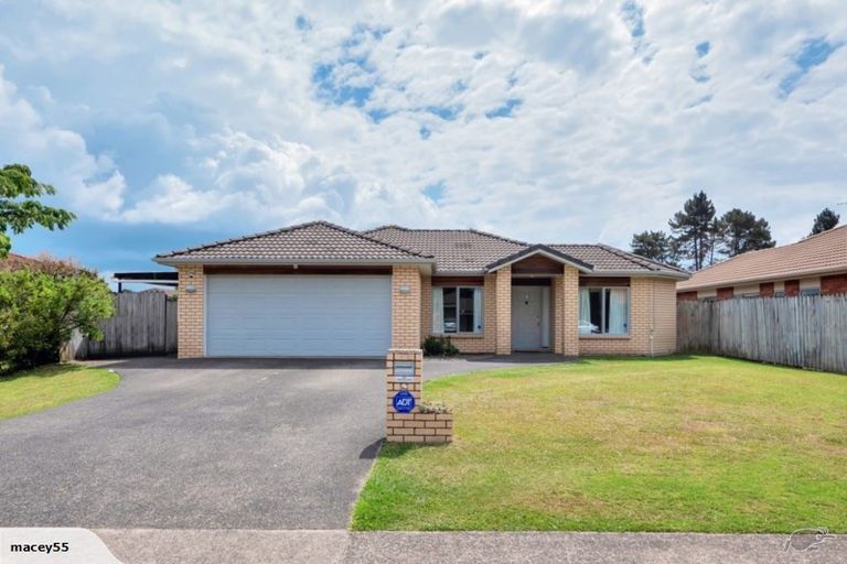 Photo of property in 9 Maadi Place, Papakura, 2110