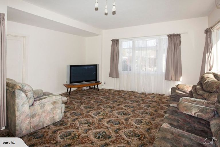 Photo of property in 124 Wairakei Road, Bryndwr, Christchurch, 8053