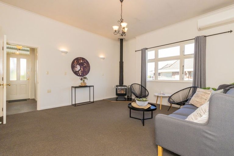 Photo of property in 60 Albert Street, Palmerston North, 4414