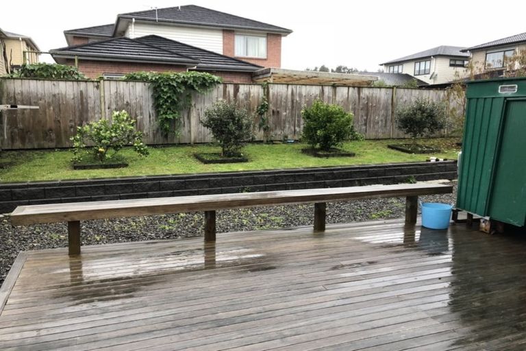 Photo of property in 76 Castlederg Drive, Flat Bush, Auckland, 2019