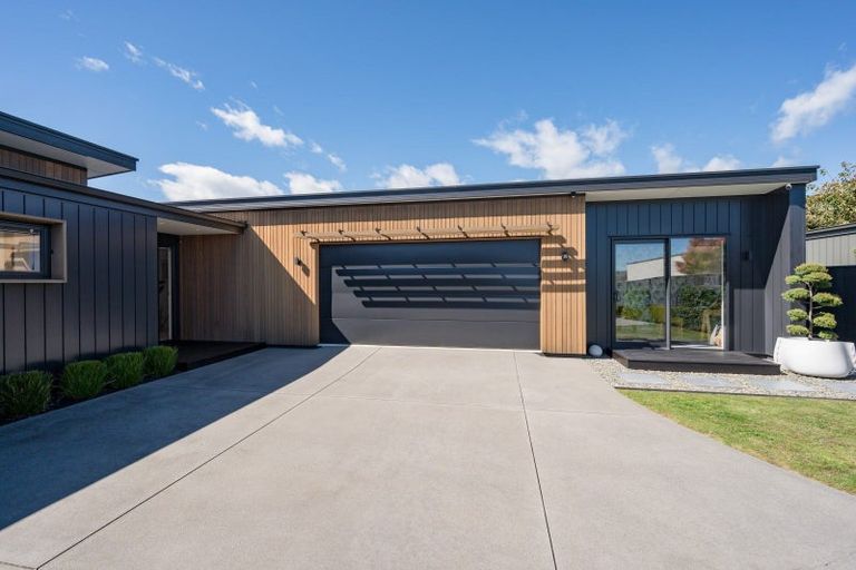Photo of property in 14 Kakano Lane, Richmond, 7020