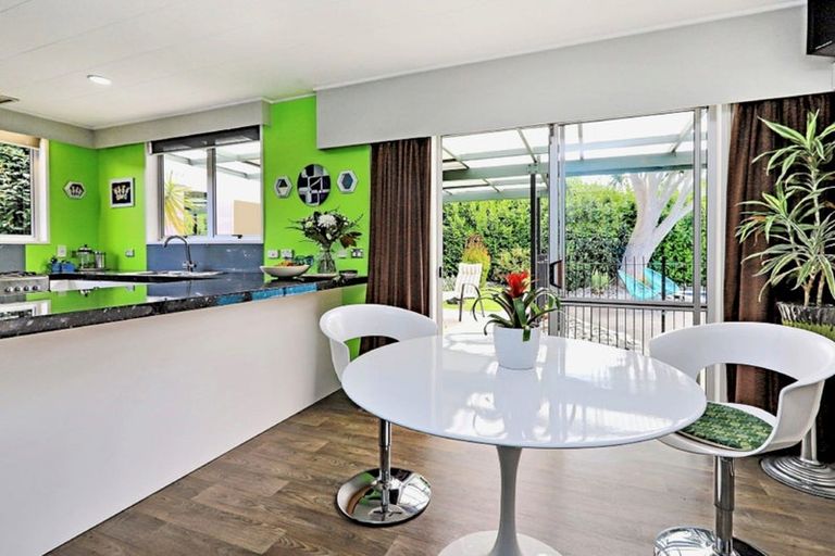 Photo of property in 4 Moorhouse Street, Taradale, Napier, 4112