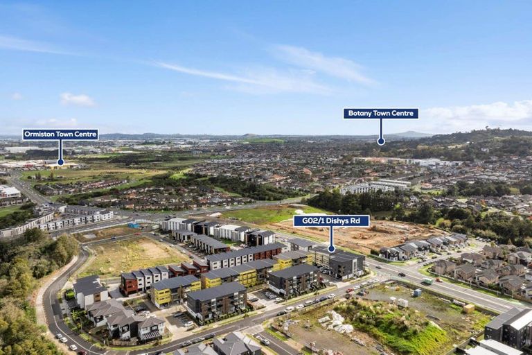 Photo of property in 2/1g Dishys Road, Flat Bush, Auckland, 2019