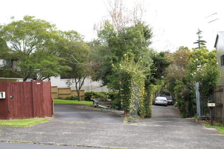 Photo of property in 4 Four Trees, Cockle Bay, Auckland, 2014