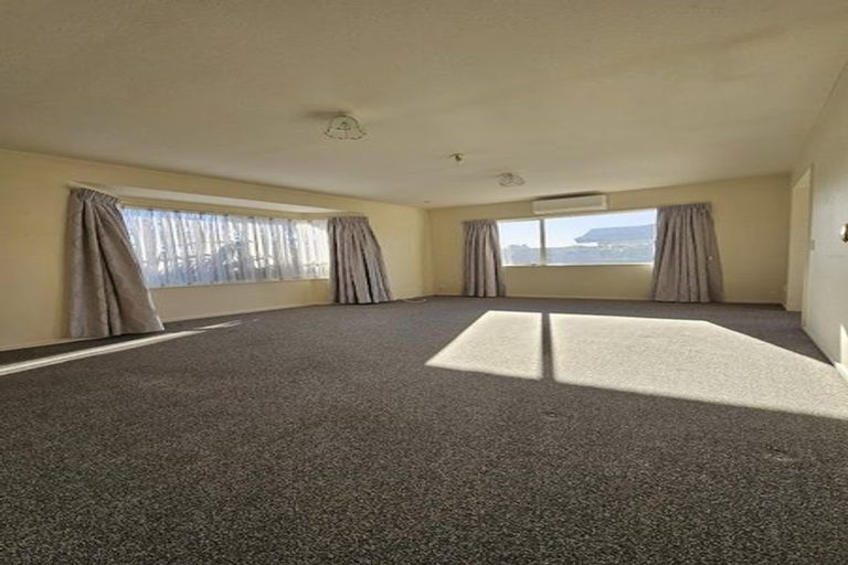 Photo of property in 2a Cedar Drive, Paraparaumu Beach, Paraparaumu, 5032