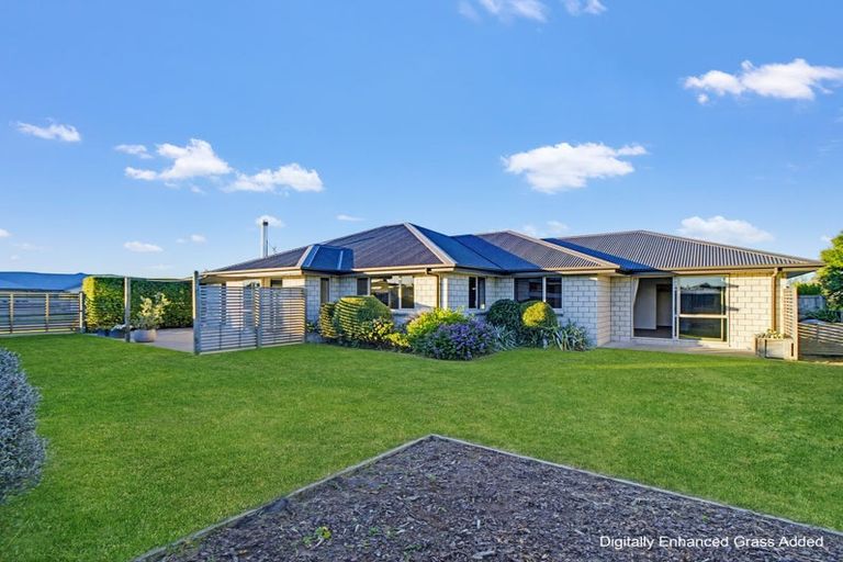 Photo of property in 4 Denton Street, Amberley, 7410