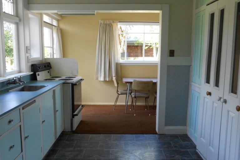 Photo of property in 110 Rattray Street, Riccarton, Christchurch, 8041