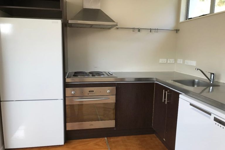 Photo of property in 306u4 Evans Bay Parade, Hataitai, Wellington, 6021