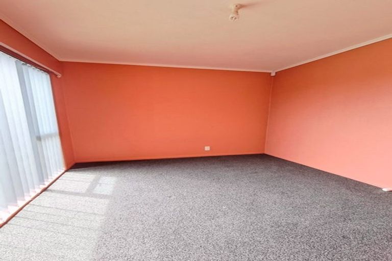 Photo of property in 51 Clevedon Road, Papakura, 2110