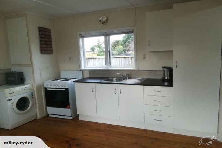 Photo of property in 35 Metcalfe Road, Ranui, Auckland, 0612
