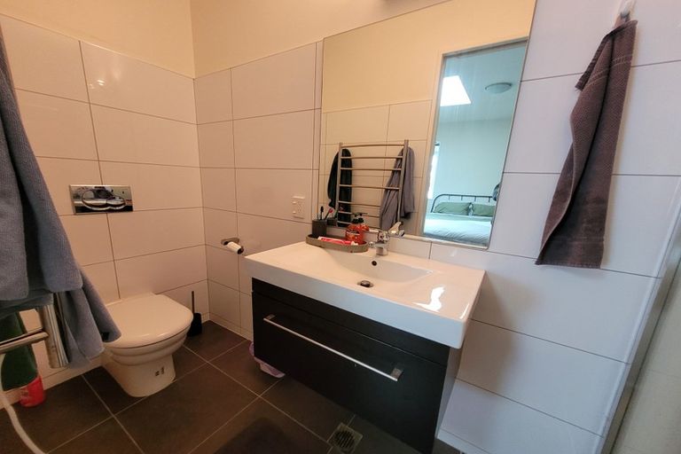 Photo of property in 25u1 Home Street, Mount Victoria, Wellington, 6011