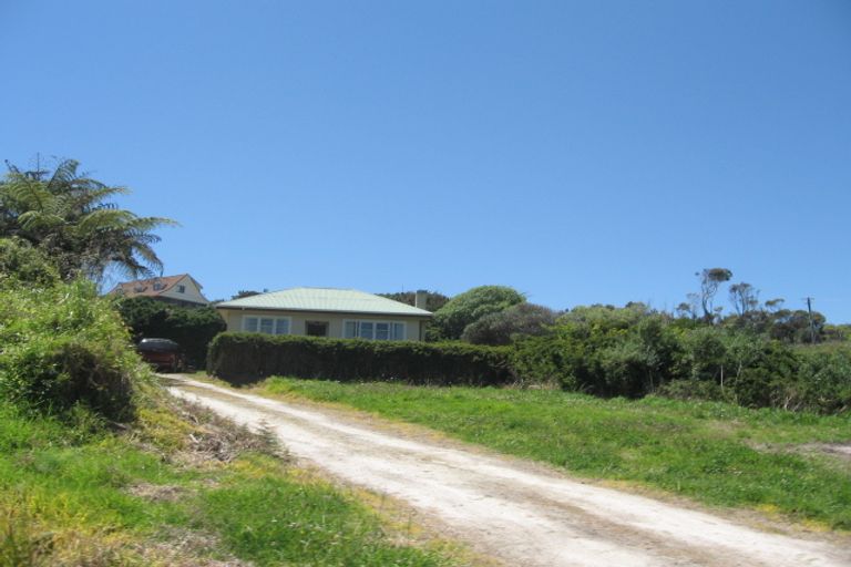 Photo of property in 61 Town Point Road, Maketu, 3189