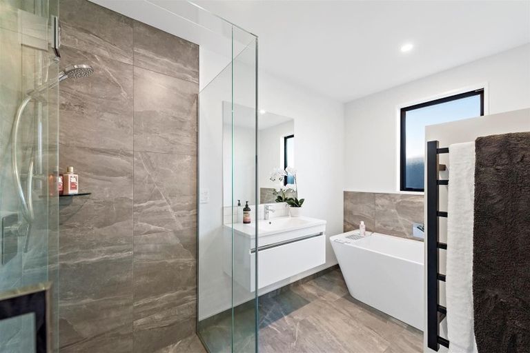 Photo of property in 11 Tulett Park Drive, Casebrook, Christchurch, 8051