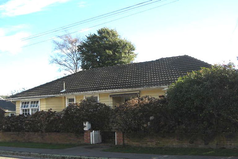 Photo of property in 39 Wai-iti Terrace, Burnside, Christchurch, 8052