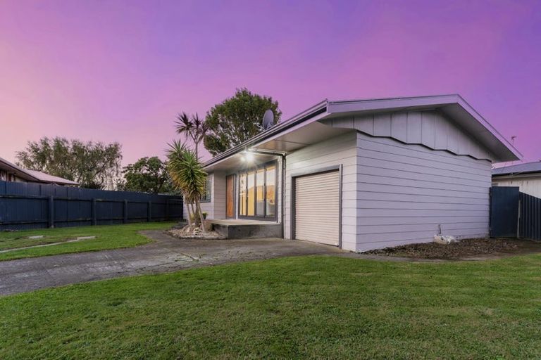 Photo of property in 31 Apollo Parade, Milson, Palmerston North, 4414