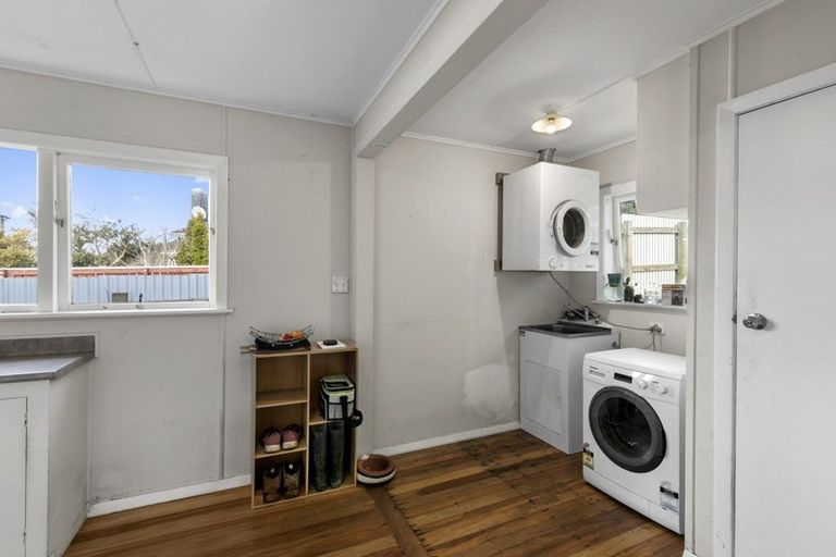 Photo of property in 149 Wellington Road, Wainuiomata, Lower Hutt, 5014
