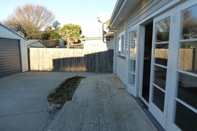 Photo of property in 55 Rhona Street, Linwood, Christchurch, 8062