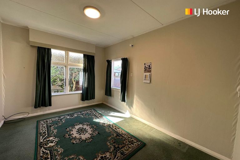 Photo of property in 35 Macandrew Road, Careys Bay, Port Chalmers, 9023
