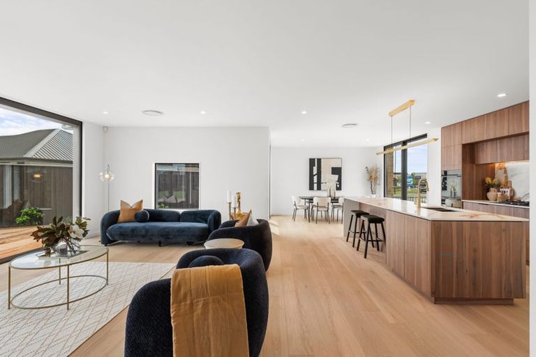 Photo of property in 90 Stationmasters Way, Prebbleton, 7604