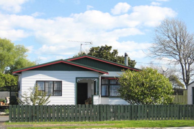Photo of property in 2 Kimihia Road, Huntly, 3700
