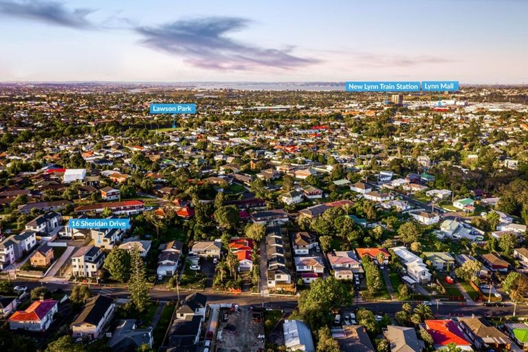 Photo of property in 16a Sheridan Drive, New Lynn, Auckland, 0600