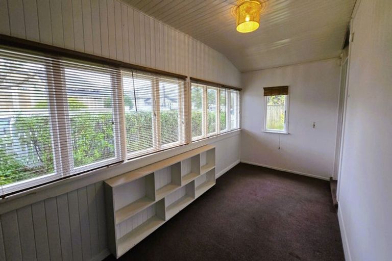 Photo of property in 26 Bay Street, Petone, Lower Hutt, 5012