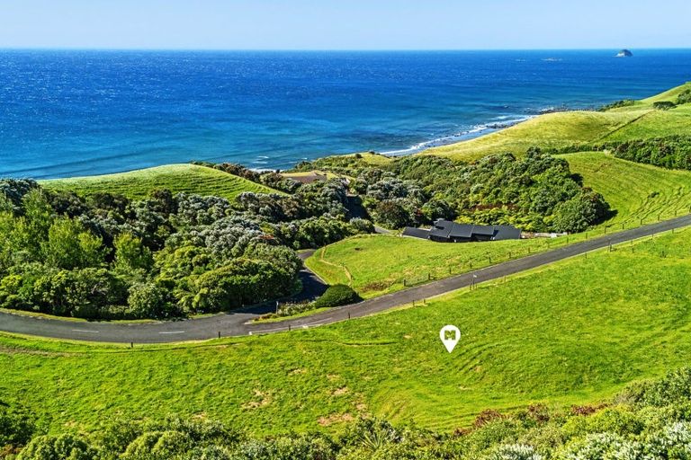 Photo of property in 19 Washer Road, Omata, New Plymouth, 4374