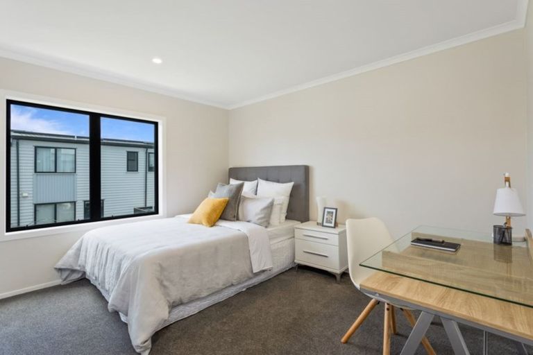 Photo of property in 61 Mapou Road, Hobsonville, Auckland, 0616