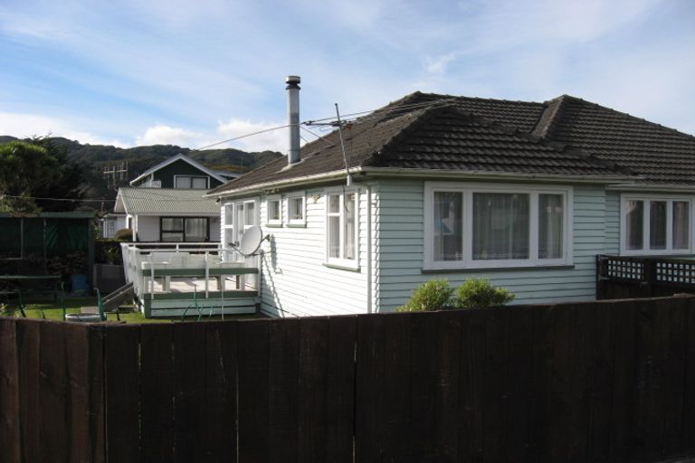 Photo of property in 12 Fitzherbert Road, Wainuiomata, Lower Hutt, 5014