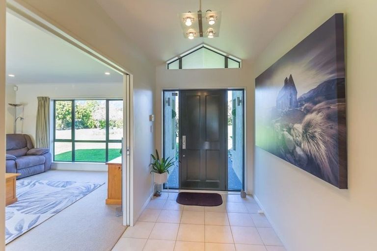 Photo of property in 7 Wakefield Road, Levin, 5571