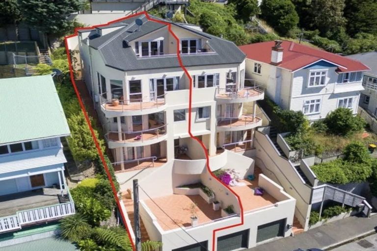 Photo of property in 12b Hinau Road, Hataitai, Wellington, 6021