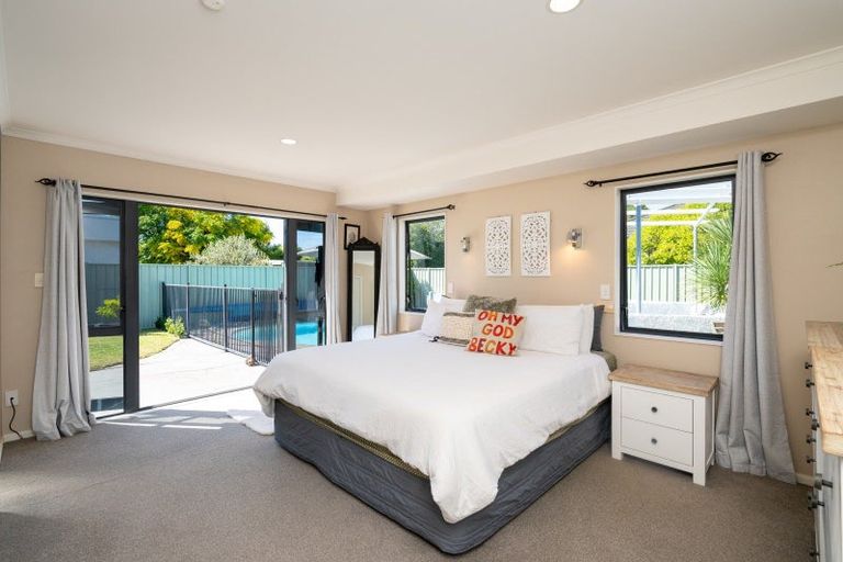 Photo of property in 81 Kensington Drive, Taradale, Napier, 4112