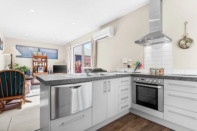 Photo of property in 4/98 Warrington Street, Mairehau, Christchurch, 8013