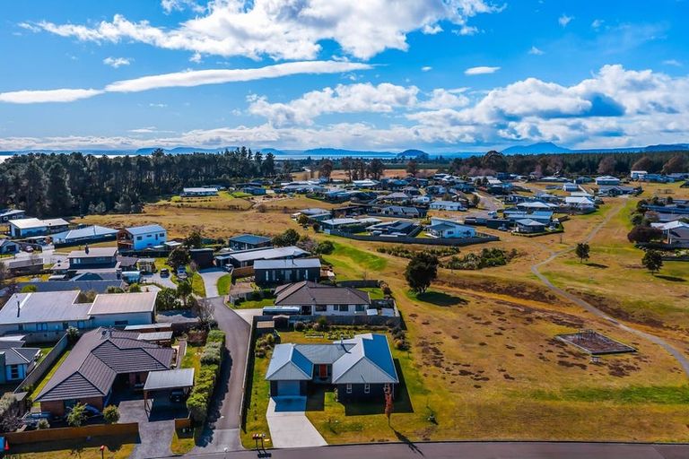 Photo of property in 82 Parekaawa Drive, Motuoapa, Turangi, 3382