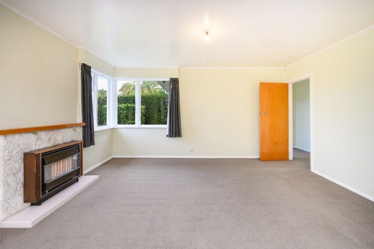 Photo of property in 19 Sefton Avenue, Highbury, Palmerston North, 4412