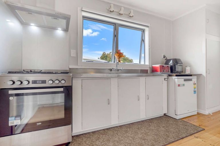 Photo of property in 3 Totara Street, Waiuku, 2123