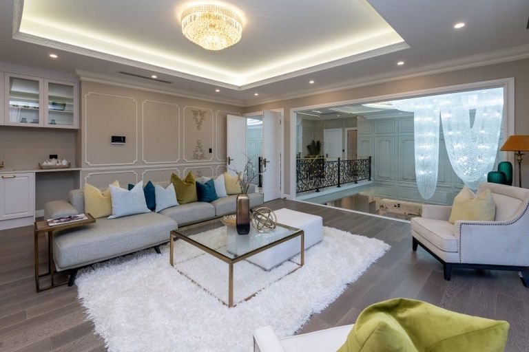 Photo of property in 83 Griggs Road, East Tamaki Heights, Auckland, 2016