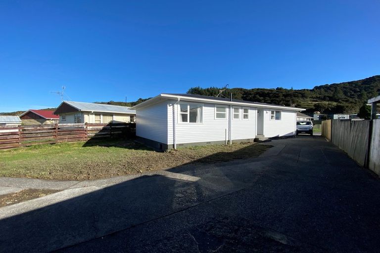 Photo of property in 20 Hamstead Street, Wainuiomata, Lower Hutt, 5014
