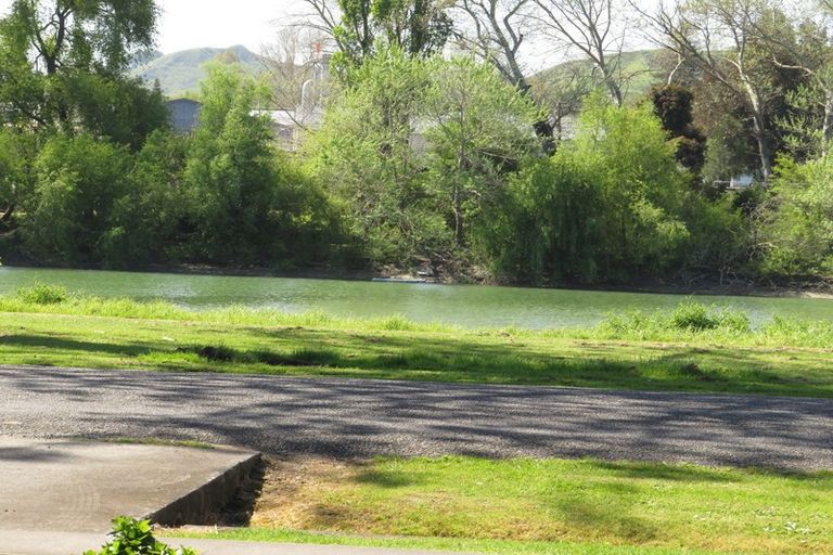 Photo of property in 332 Marine Parade, Wairoa, 4108