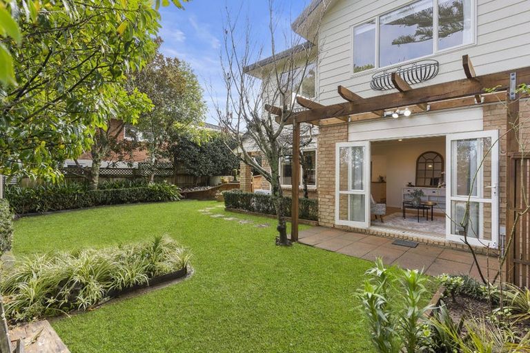 Photo of property in 4 Vida Place, Howick, Auckland, 2014