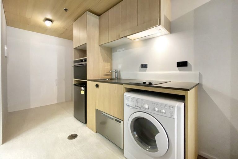 Photo of property in Vedado Apartments, 208/41u Hopper Street, Mount Cook, Wellington, 6011