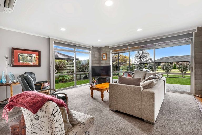 Photo of property in 4 Walnut Drive, Motueka, 7120